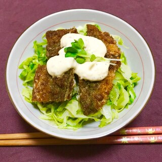 鰯フライのきゃべつタルタル丼♡